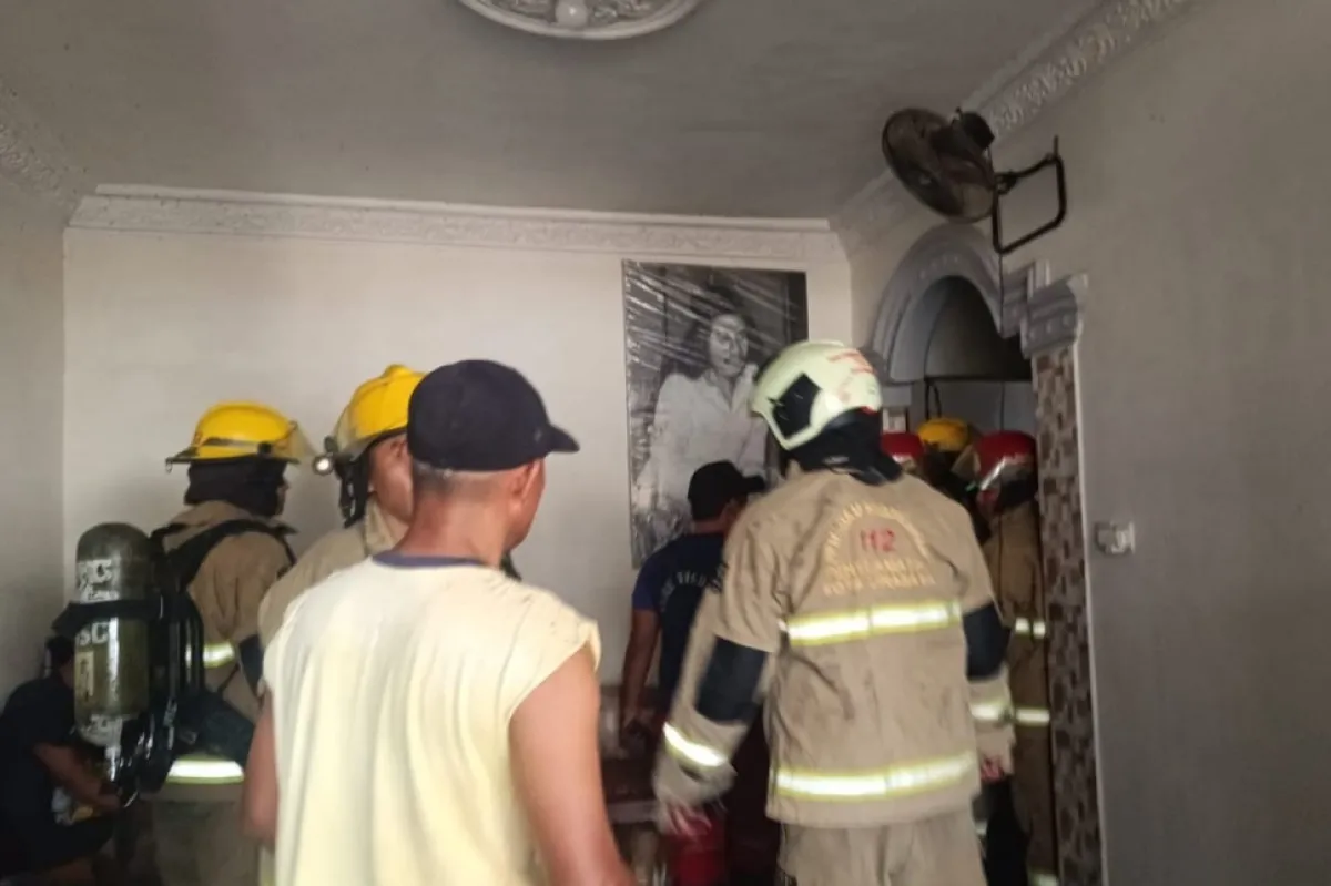Dua Bocah Kakak Beradik Meninggal dalam Kebakaran Rumah di Simorejo Surabaya