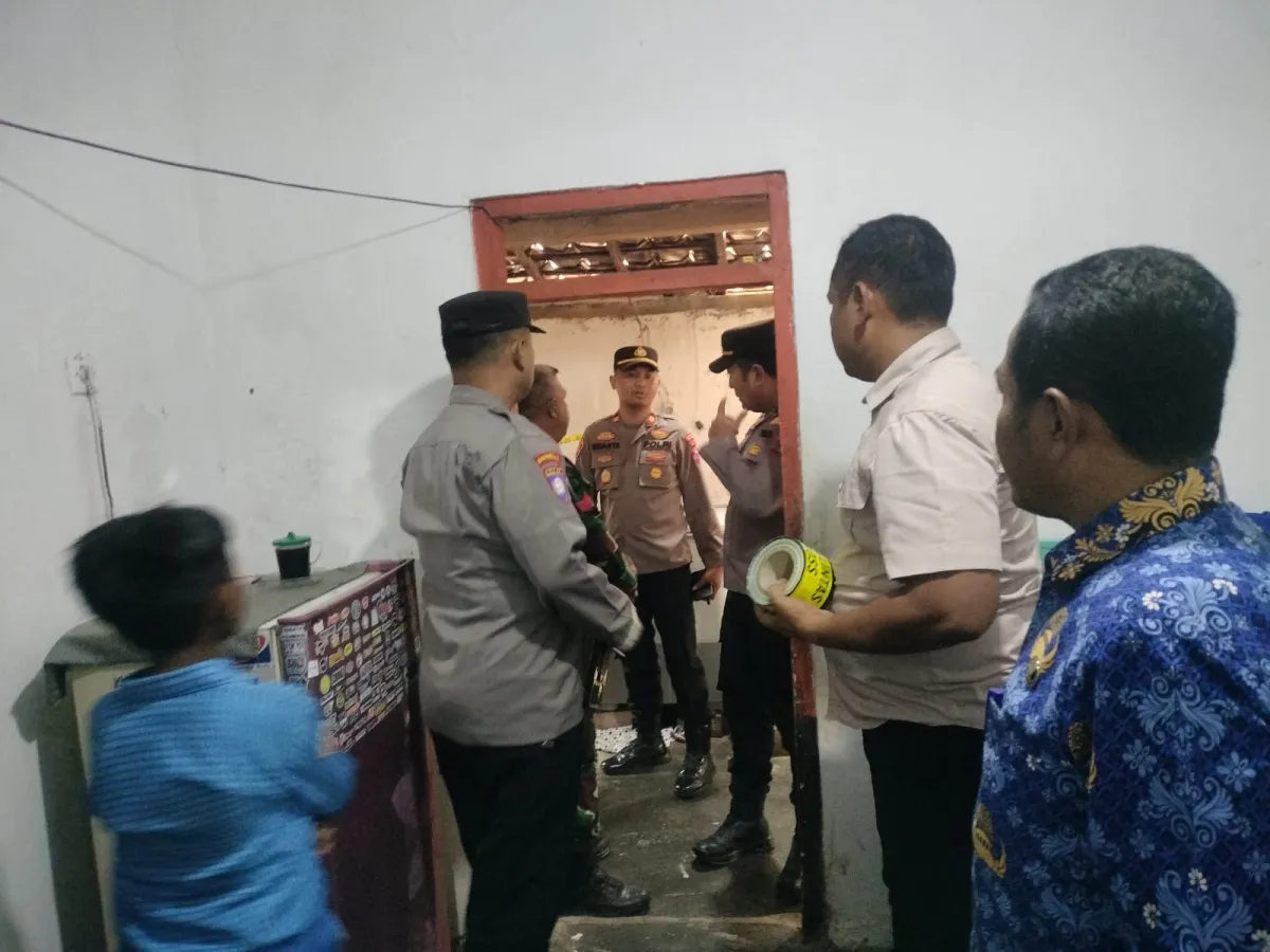 Geger! Pemuda di Sampang Gantung Diri di Dalam Kamar Mandi, Polisi Lakukan Pendalaman