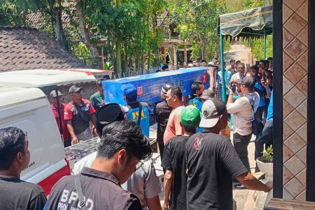 Jasad Korban KM Virgo Dipulangkan ke Tulungagung, Keluarga Apresiasi Pemerintah