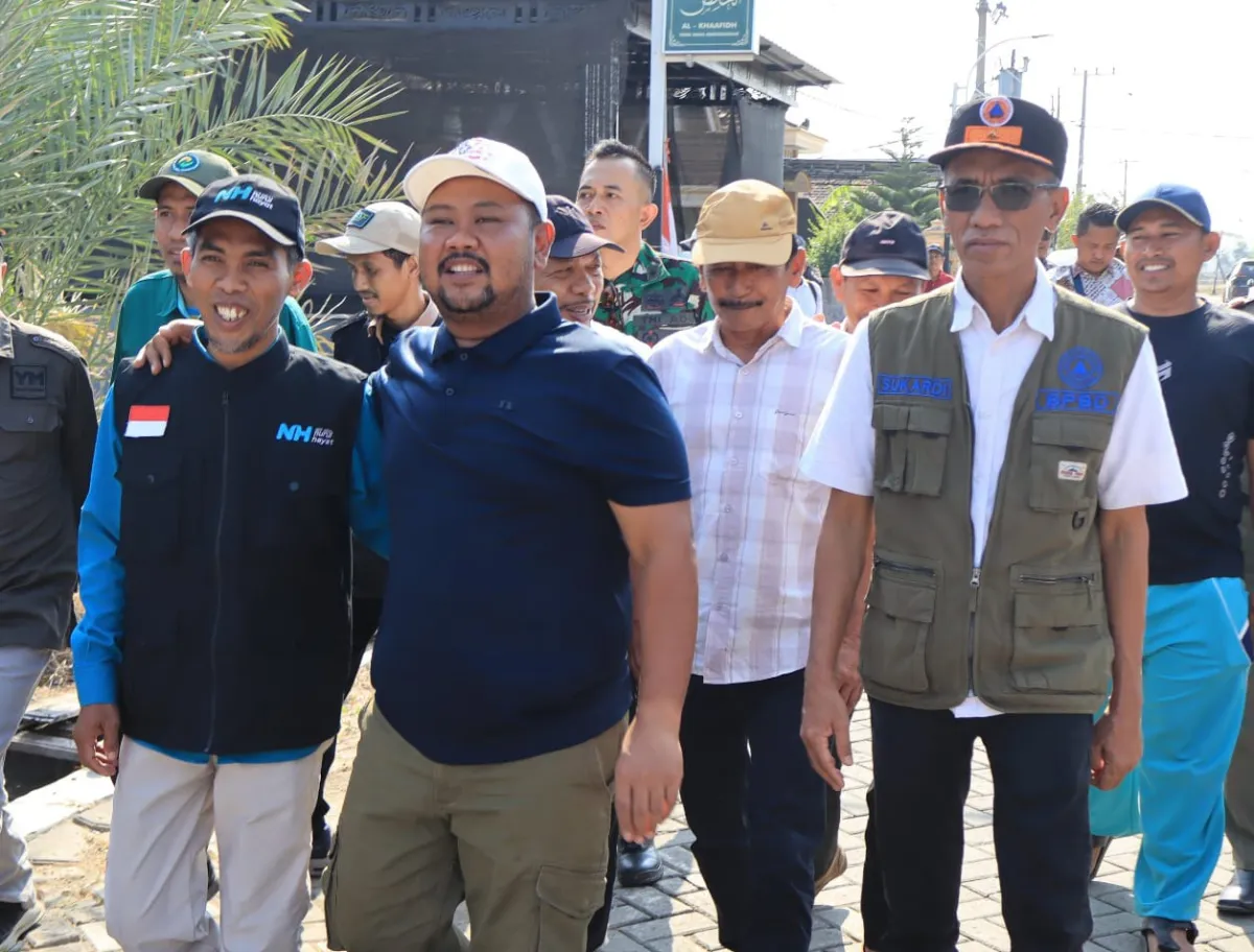 Atasi Dampak Kemarau Panjang, Forum Zakat Bersama BPBD Gresik Distribusikan 170 Ribu Liter Air Bersih