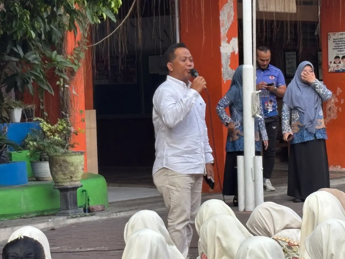 Berbagi Inspirasi di SMPN 1 Gresik, Owner Family Bakery Ungkap 3 Kunci Sukses Usaha