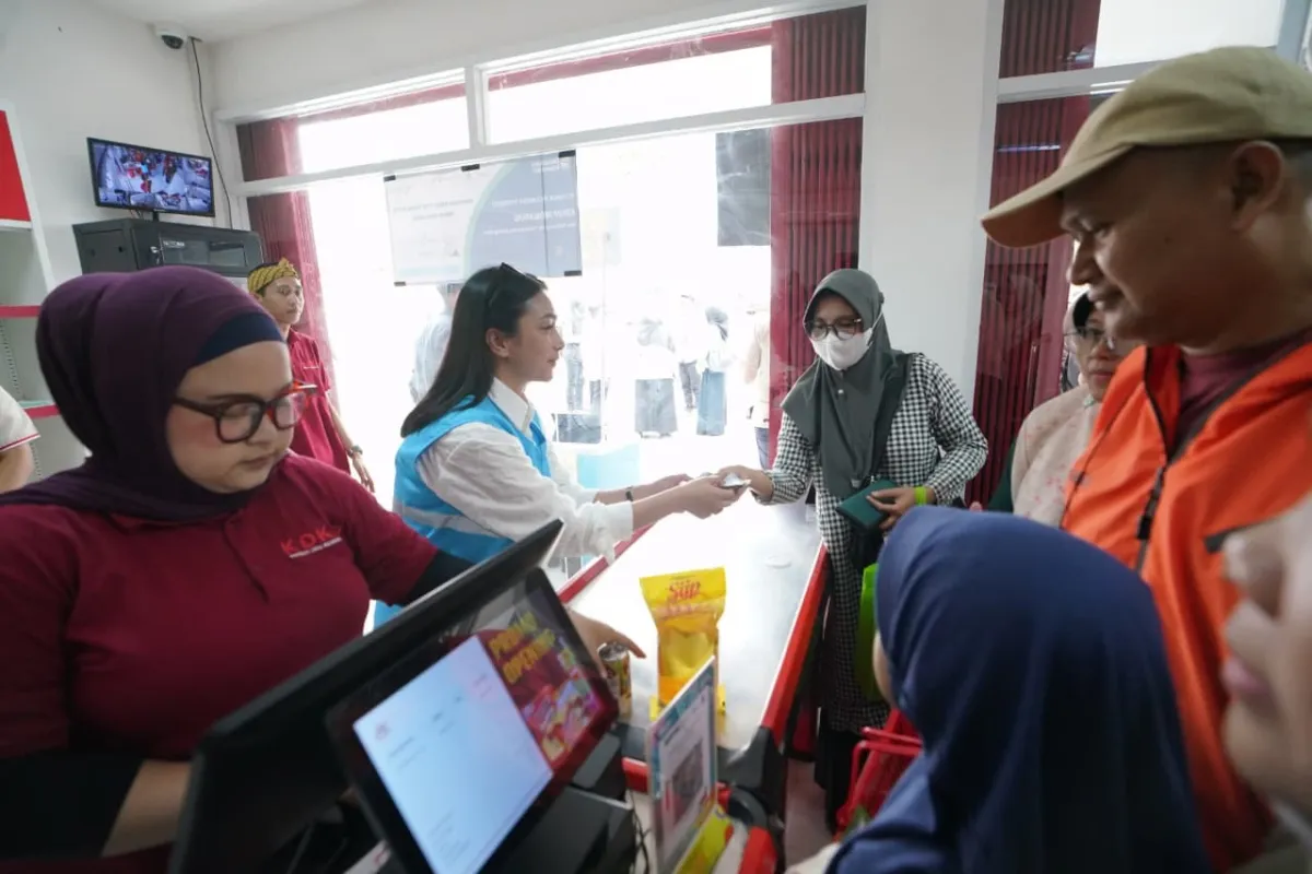 Dekatkan Layanan ke Desa, PLN dan Wamendagri Dorong Transaksi Listrik Mudah Lewat KDKMP