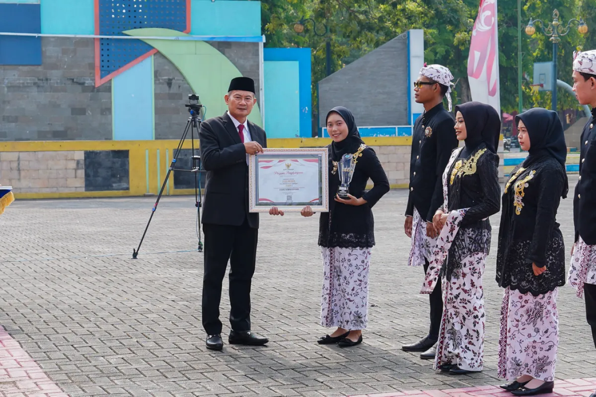 Peringati Hari Sumpah Pemuda Ke-98, Pemkab Lamongan Perkuat Komitmen Jadikan Lamongan Rumah Ramah Bagi Generasi Muda