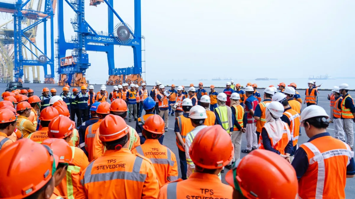 Hadapi Cuaca Ekstrem, TPS Gelar Simulasi Keselamatan di Dermaga Internasional