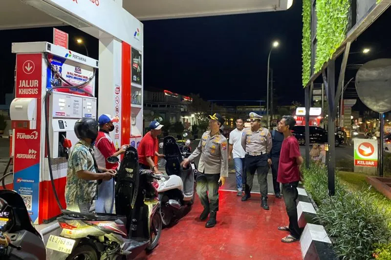 Polres Madiun Pantau Kelancaran Distribusi BBM SPBU Pertamina