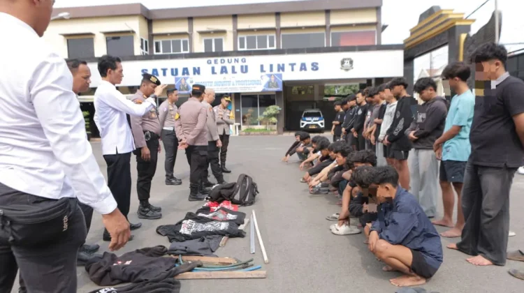 Diduga Hendak Tawuran, 28 Pemuda Karangeneng Diamankan Polres Lamongan