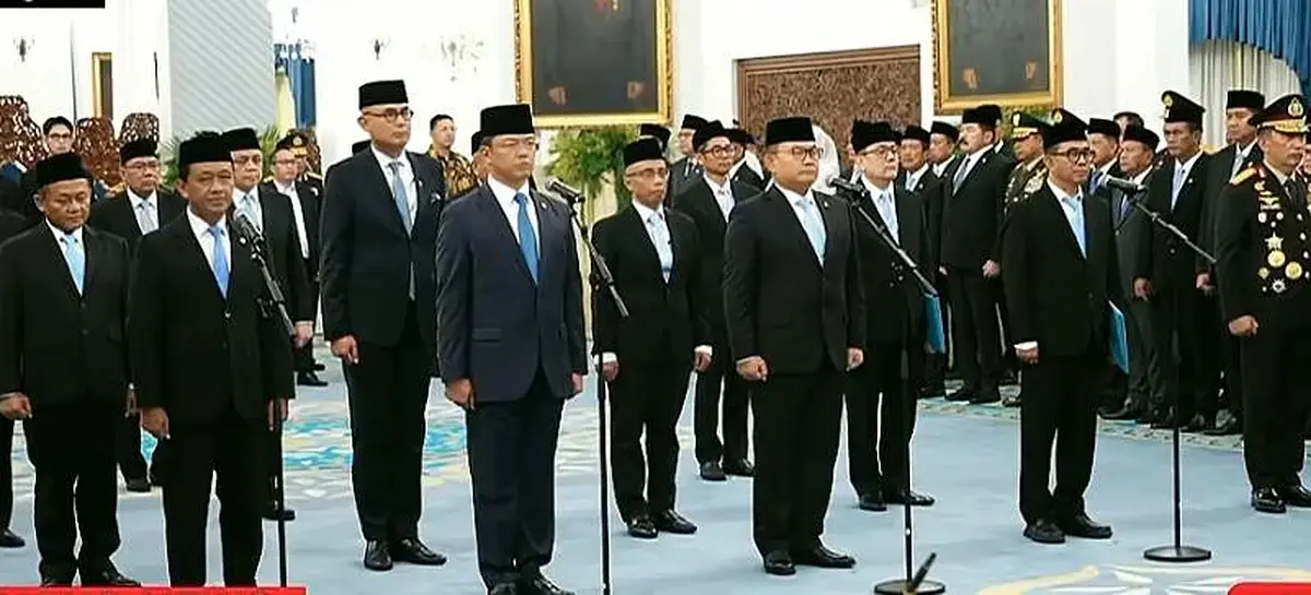Prabowo Lantik 18 Pejabat, Sejumlah Menteri hingga Kapolri Berganti, Ini Daftarnya