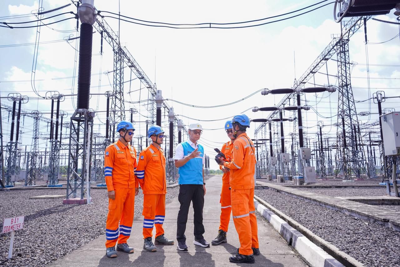 Sistem Kelistrikan Nasional Andal, PLN Berhasil Jaga Layanan Momen Pergantian Tahun