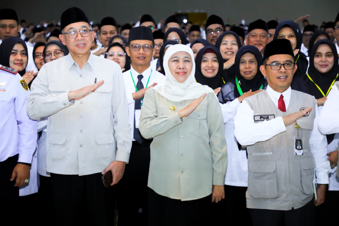 Buka Diklat PPIH Embarkasi Surabaya 2026, Gubernur Khofifah Tekankan Profesionalisme dalam Layanan Jemaah Haji