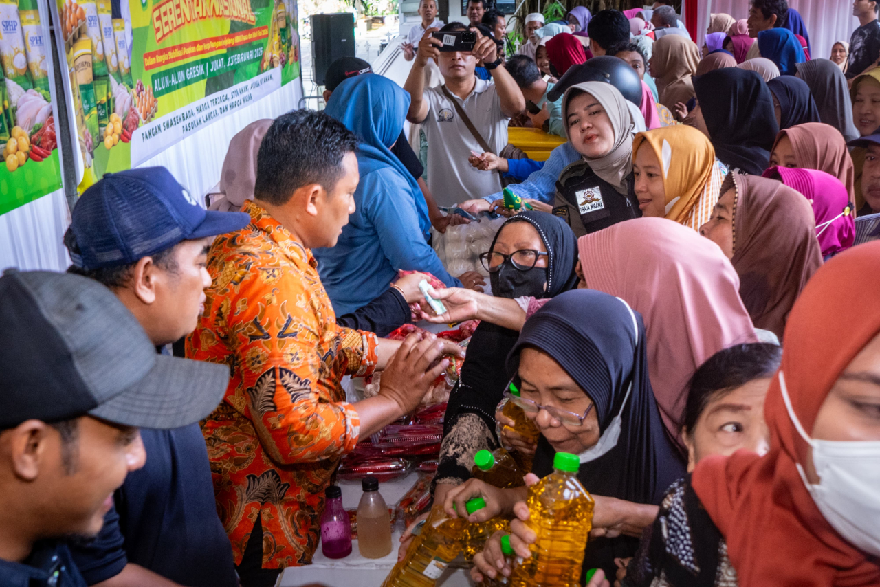 Jaga Stabilitas Harga dan Ketersediaan Bahan Pangan, Pemkab Gresik Bersama Pemprov Jatim Gelar Gerakan Pangan Murah