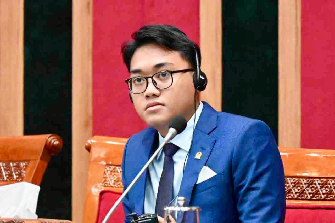 DPR Desak Polisi Usut Teror terhadap Ketua BEM UGM yang Dituding Agen Asing