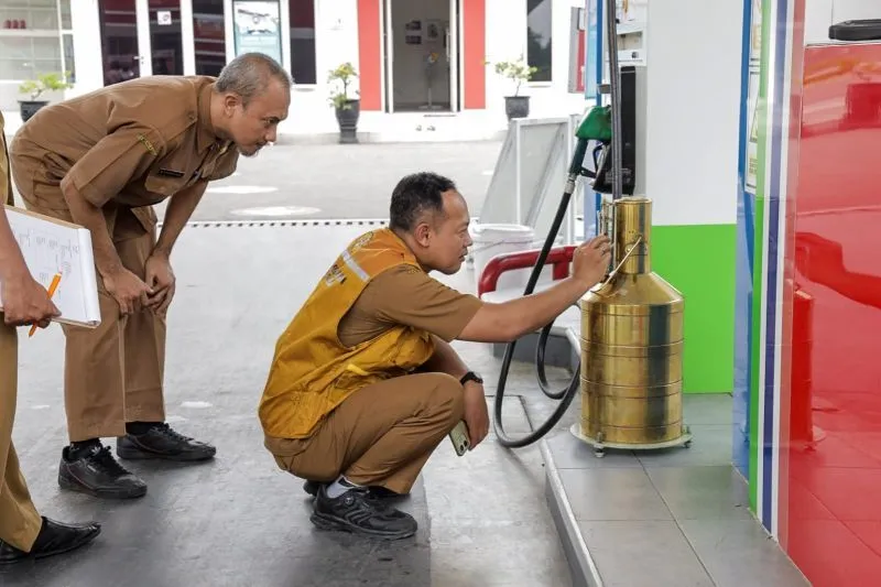 Jelang Arus Mudik, Pemkot Kediri Tera Ulang Dispenser SPBU