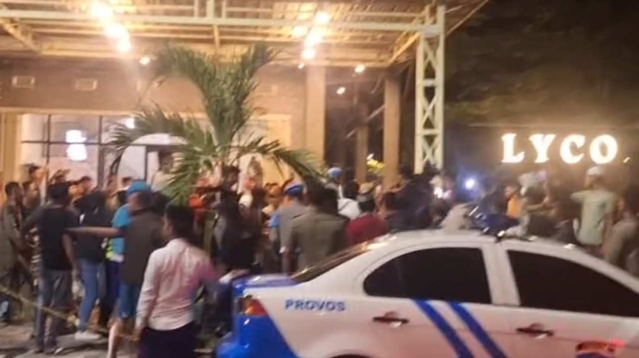 Massa FPI Kembali Datangi Lyco Cafe, Situasi Sempat Memanas
