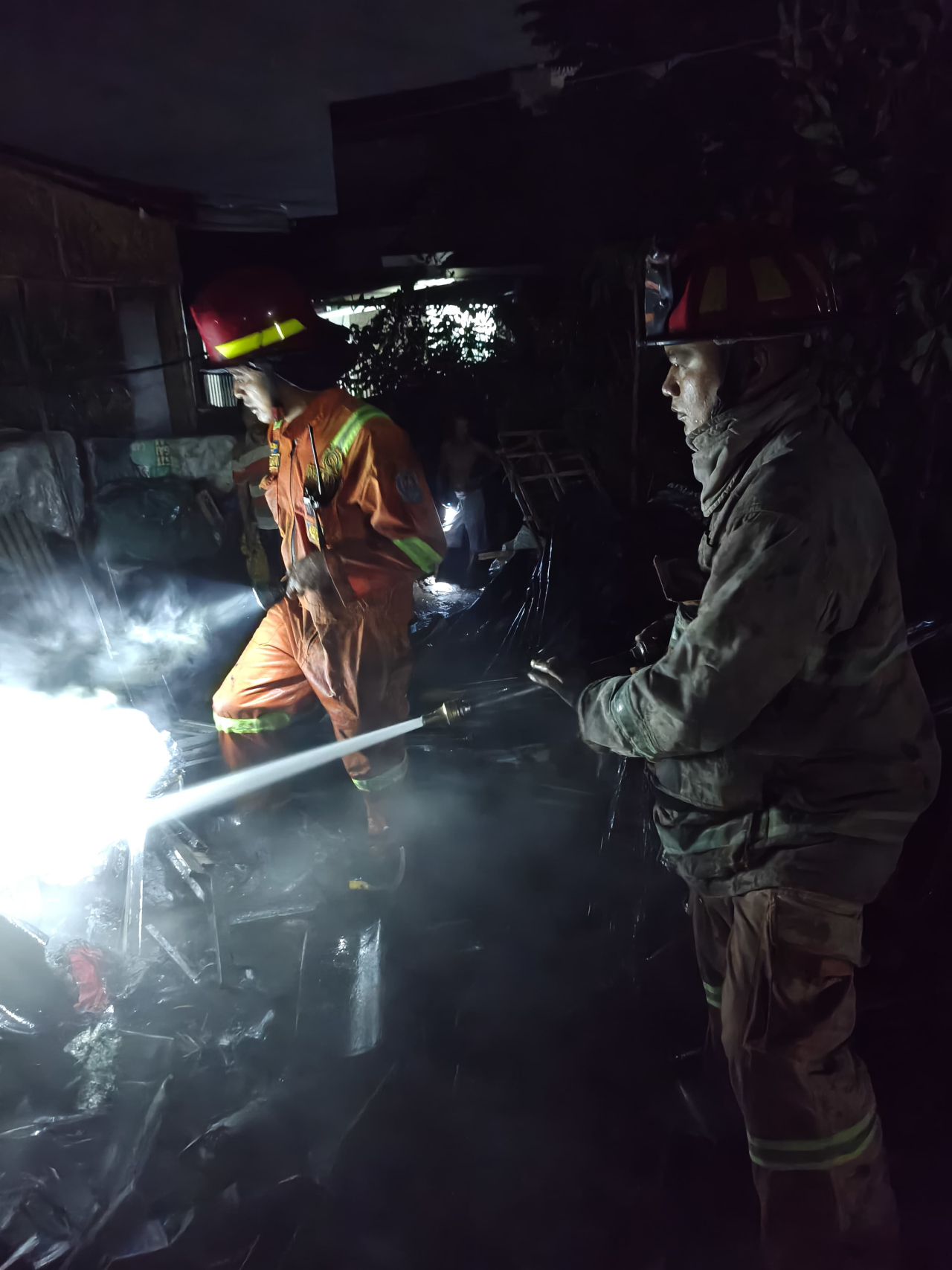 Kebakaran Dapur Rumah di Tegal Gede Jember Bikin Jamaah Tarawih Terkejut
