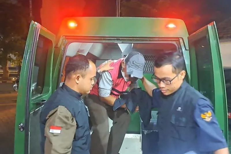 Diduga Terlibat Tambang Ilegal, Kades Jenangan Ditahan Kejari Ponorogo