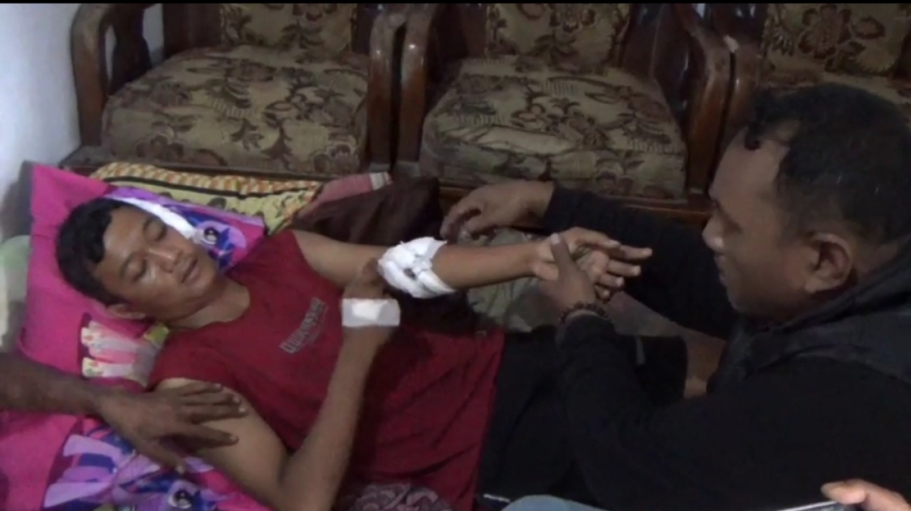 Mabuk Miras Berujung Tragis, Pria di Jember Bacok Teman Sendiri hingga Luka Parah