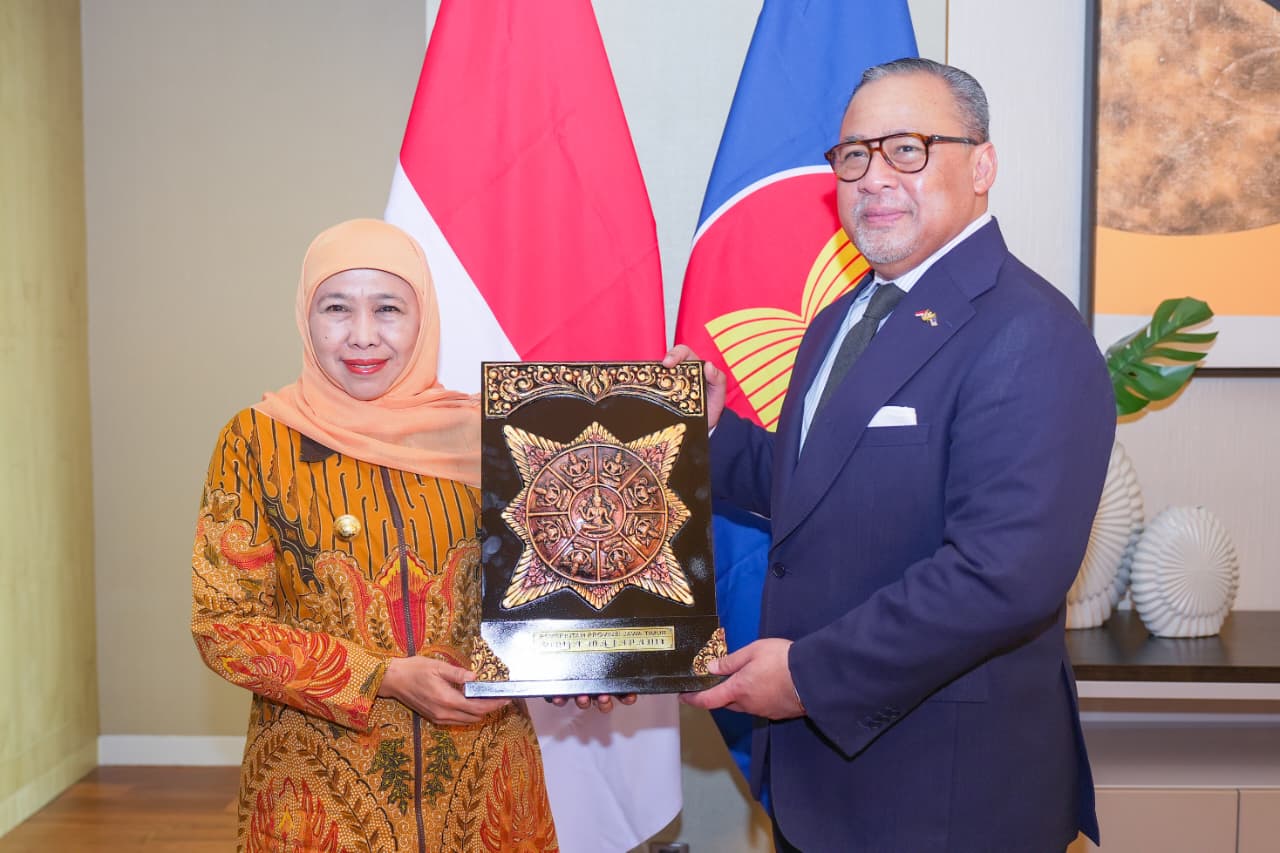 Gubernur Khofifah–Dubes RI Bahas Penguatan Perdagangan dan Pendidikan Jatim–Malaysia