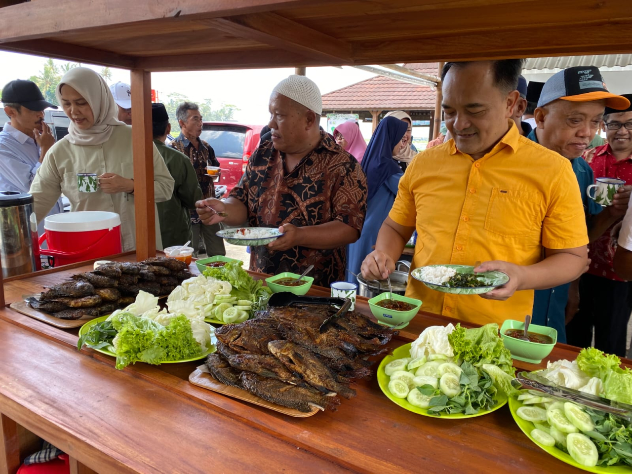 Angkringan Binaan PLN Mampu Mendorong Kebangkitan Ekonomi Desa Wisata Asinan