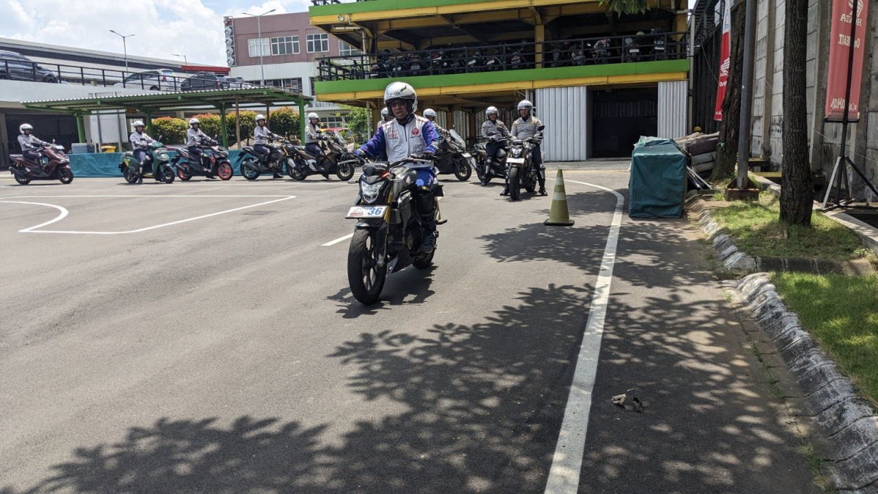 MPM Honda Jatim dan Dishub Surabaya Perkuat Keselamatan Berkendara Petugas Lapangan