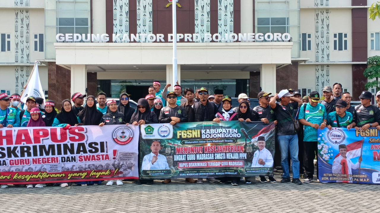 50 Guru Madrasah Bojonegoro Berangkat ke Jakarta, Suarakan Tuntutan Kesejahteraan
