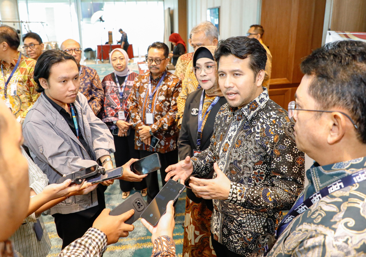Wagub Emil Dorong KUB Bank Jatim Jadi Role Model Penguatan Perbankan Nasional