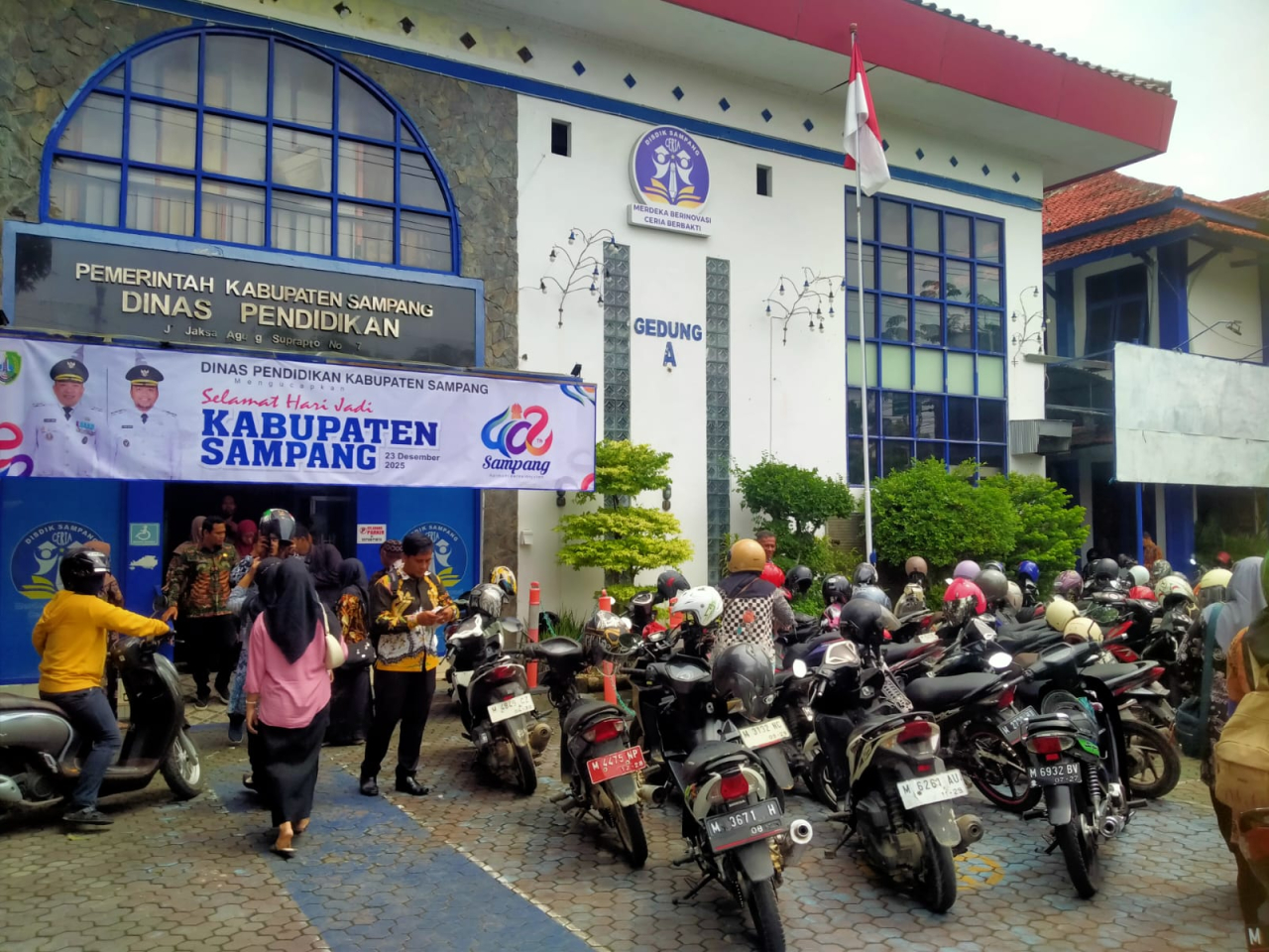 Pengumuman Molor, Peserta Seleksi Calon Kepala Sekolah SD di Sampang Keluhkan Tahapan Administrasi