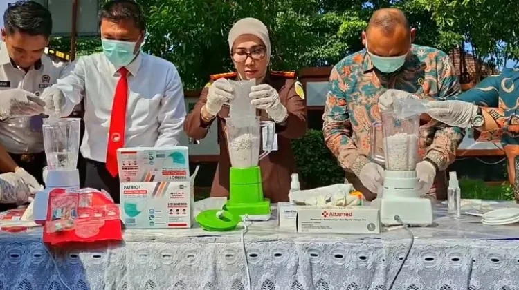 Kejari Jombang Musnahkan Barang Bukti 51 Perkara Pidana Umum