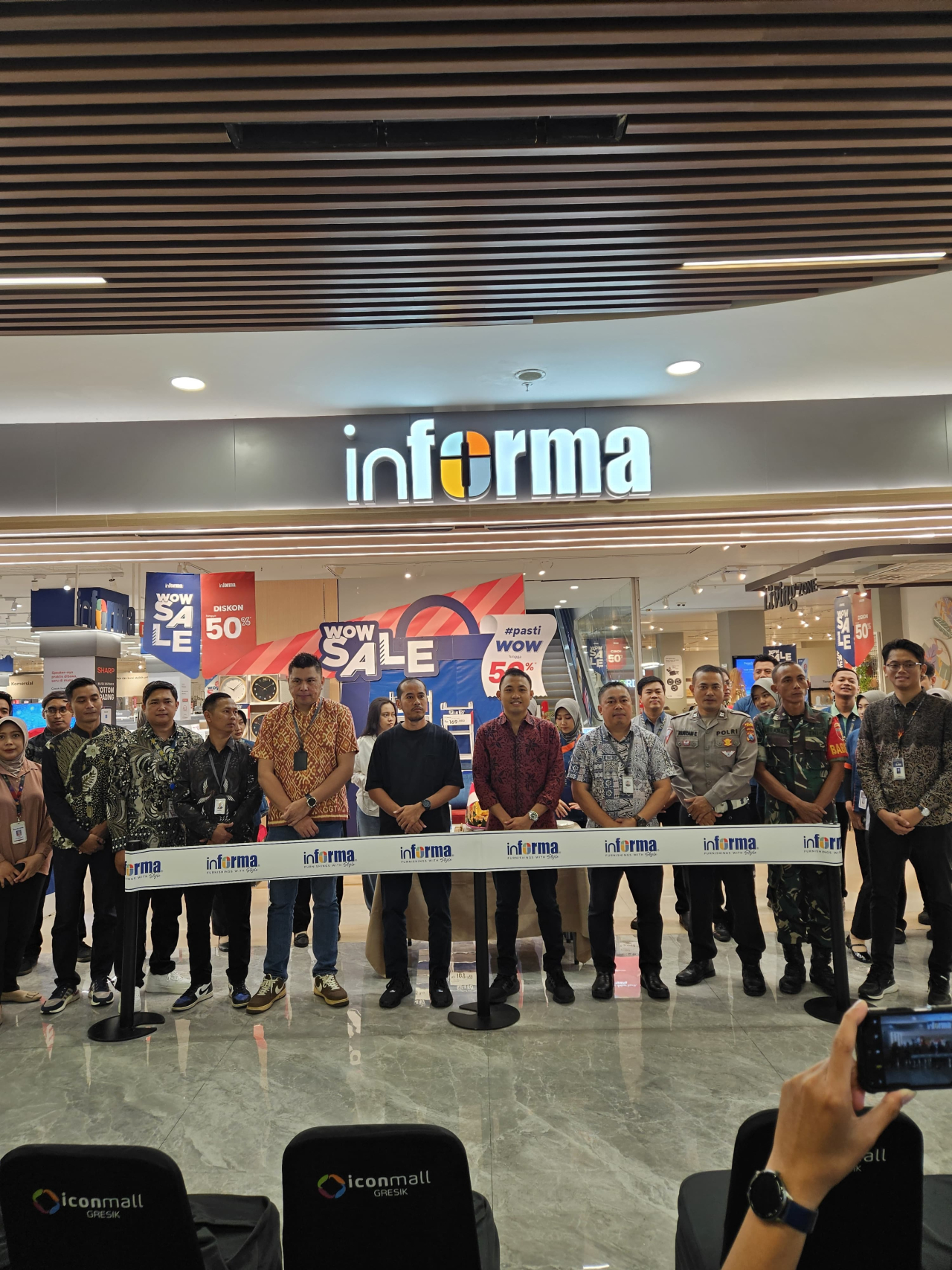 INFORMA Gresik Hadirkan Pengalaman Belanja Baru Lewat Konsep Store Terbaru