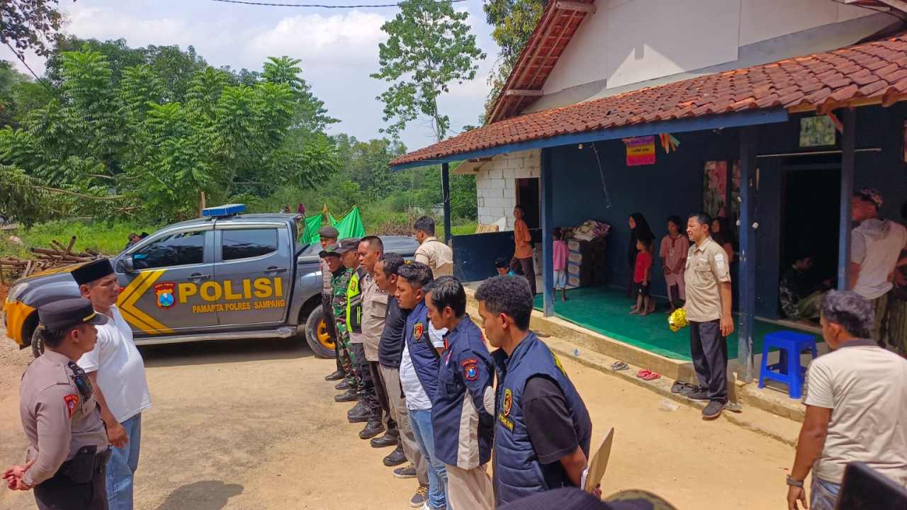 Warga Kedundung Sampang Gantung Diri di Pohon Mangga