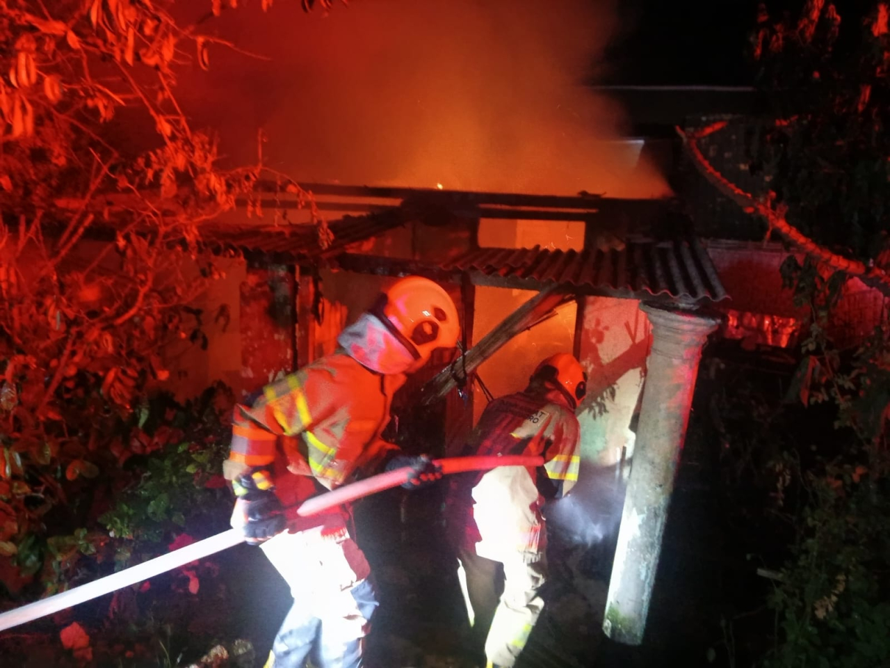 Anak Depresi,  Rumah Ibu Kandung di Bojonegoro Dibakar Hartanya Ludes