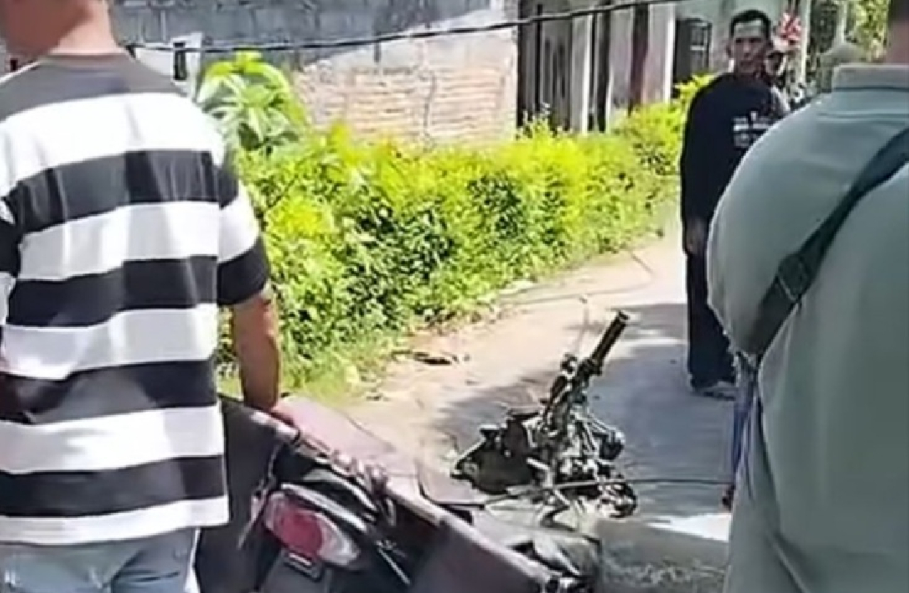 Tukang Jagal Ayam di Jember Tewas Tertimpa Tiang Listrik Saat Pulang Kerja