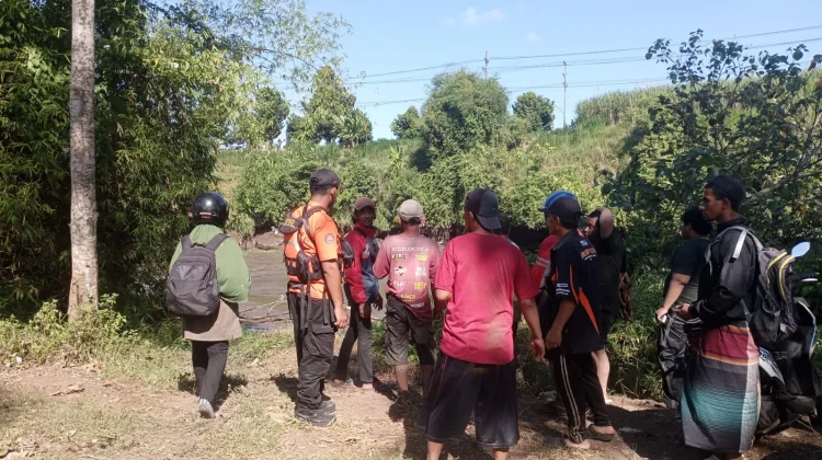 Tangkap Ikan, Warga Kesamben Terseret Arus Flushing Waduk Lodoyo Blitar