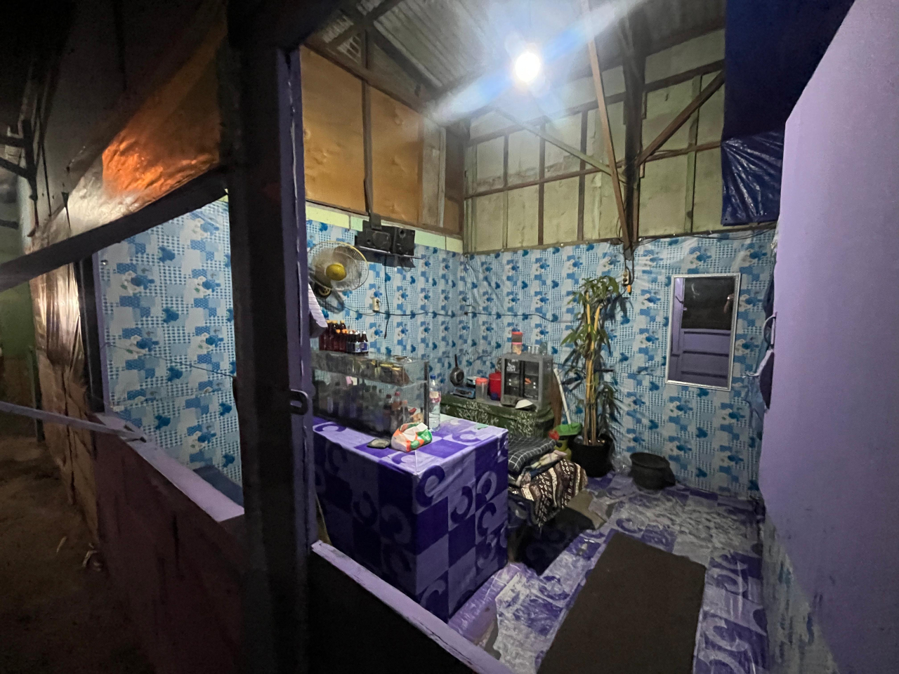 Polisi Gadungan Ditangkap Polisi Beneran Saat Palak Warung di Gresik