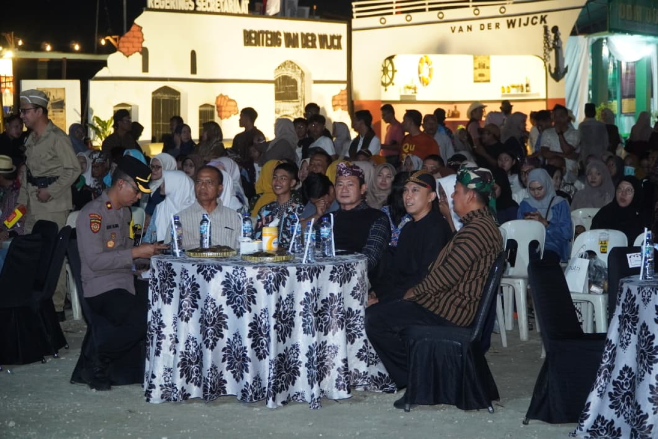 Raih Antusiasme Tinggi, Bupati Yes Pastikan Lamongan Tempo Doeloe Berlanjut Tahun Depan