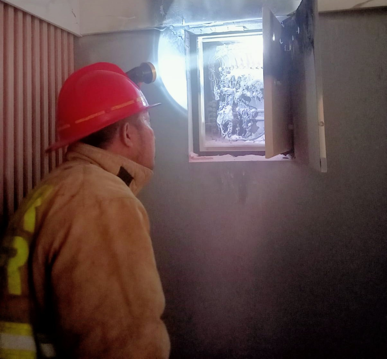 Trafo di Ruang Command Center Polres Jember Terbakar, Sempat Picu Kepanikan