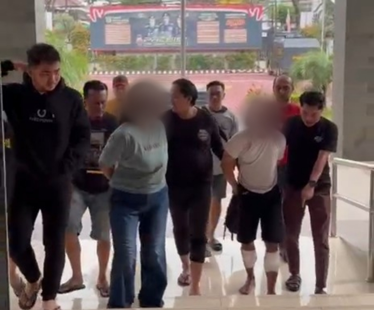 Beraksi di 5 TKP, Pasutri Terduga Pelaku Curanmor di Gresik Diciduk Polisi