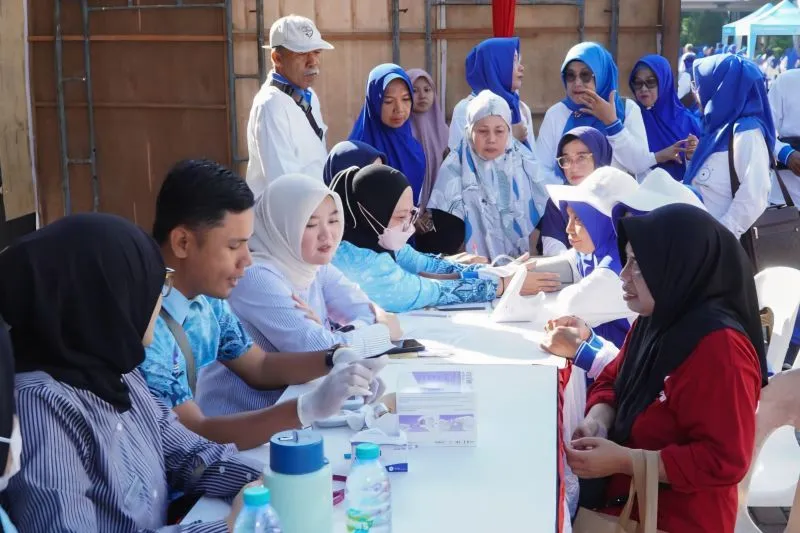 Sambut Hari Lansia,  Pemkab Lamongan Gelar Pengobatan Gratis