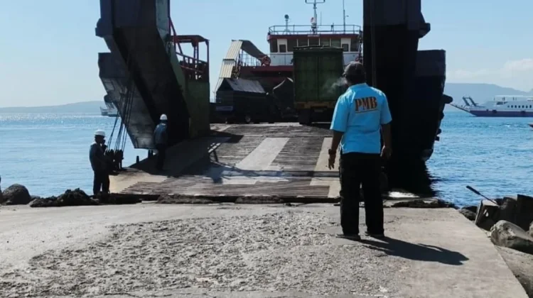 Pemerintah Perpanjang Operasional Kapal LCT di Lintasan Penyeberangan Ketapang-Gilimanuk