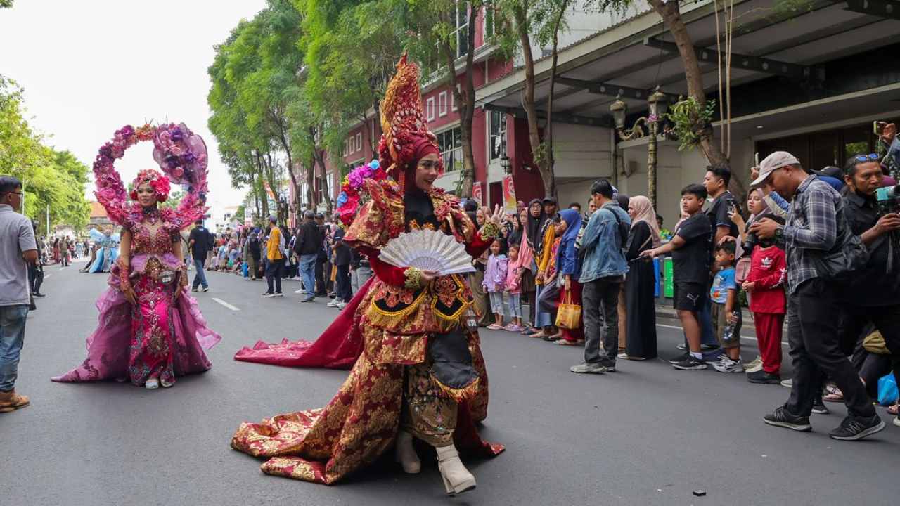 Surabaya Fashion Festival 2026 Angkat Karya Desainer Lokal ke Ruang Publik