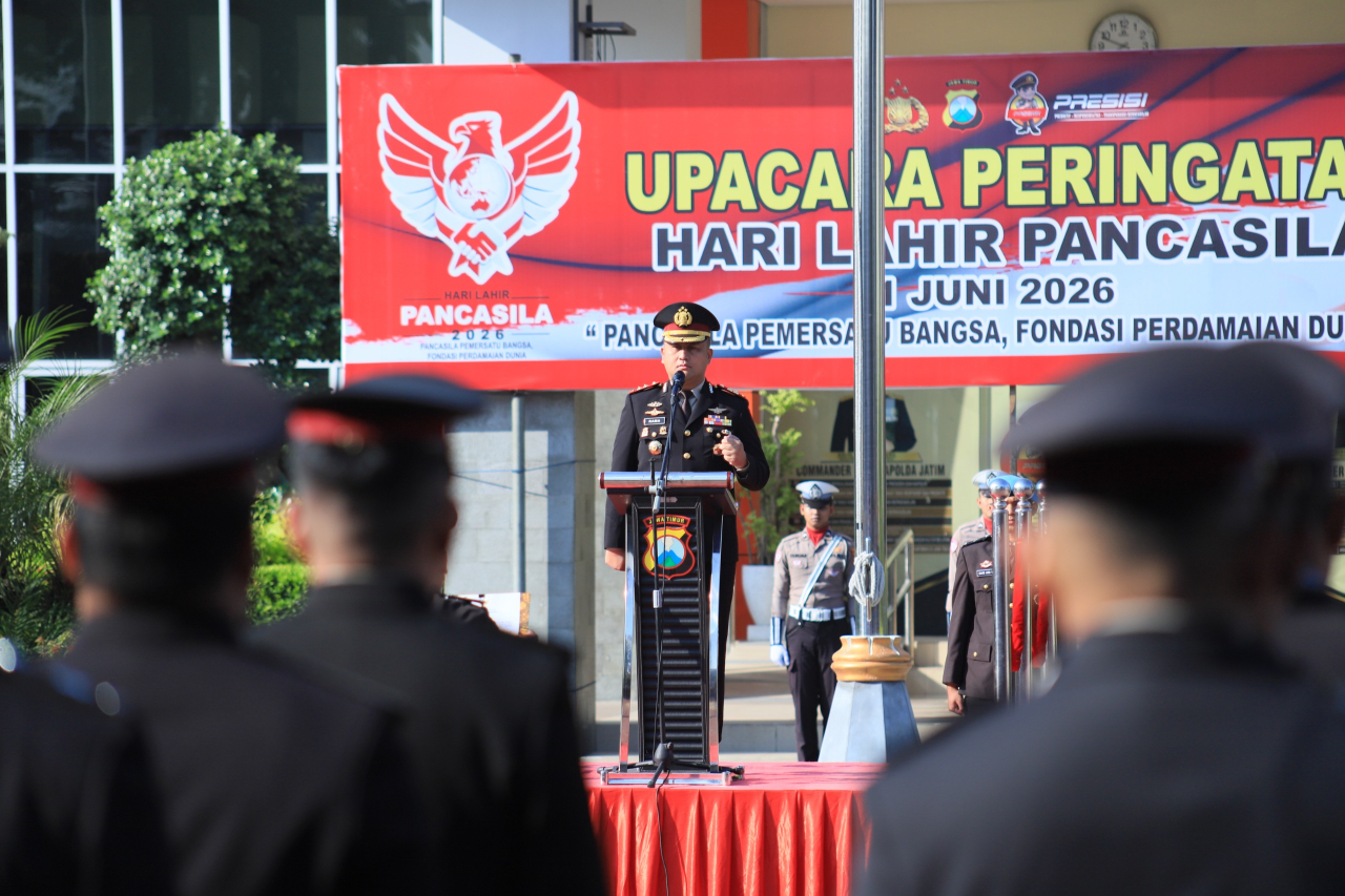 Kapolres Gresik Ajak Personel Bumikan Nilai-Nilai Pancasila