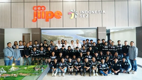 Mahasiswa Teknik Sipil Unisda Lamongan Pelajari Infrastruktur Industri Modern di JIIPE Gresik