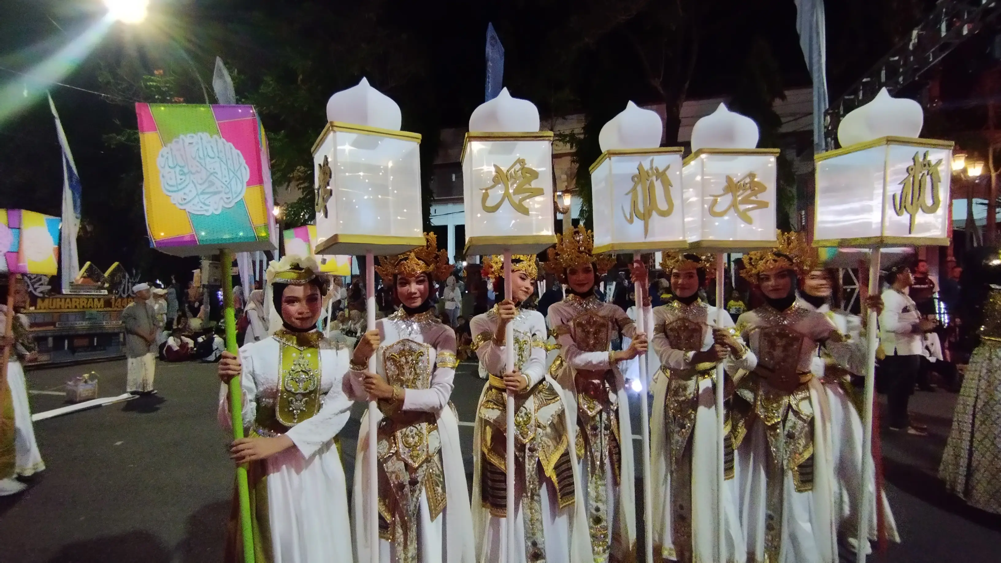 Pawai Lampion Buka Semarak Tahun Baru Hijriah 1448 H di Lamongan