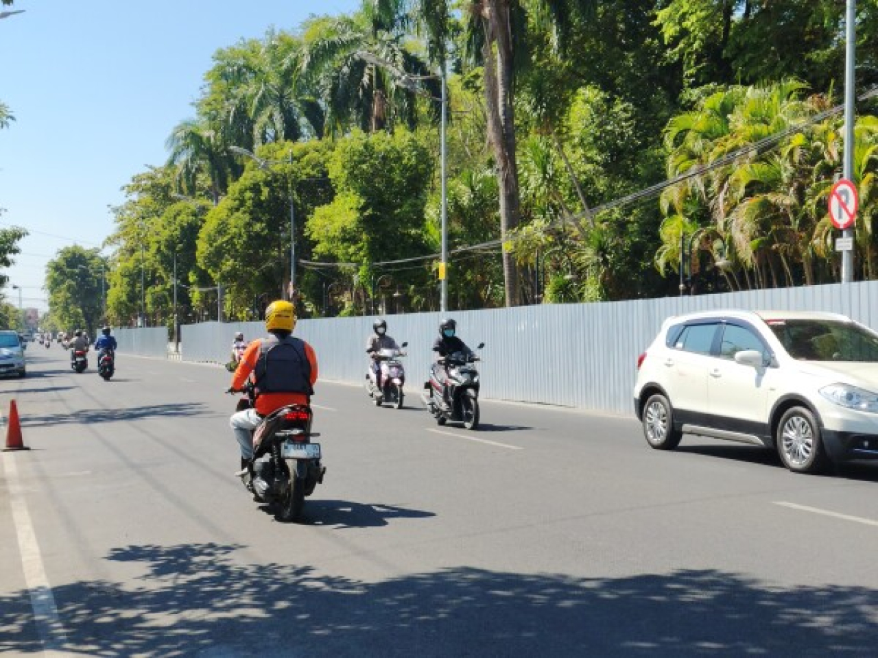 Alun-Alun Bojonegoro Mulai Dipagar, Proyek Revitalisasi Rp28 Miliar Resmi Dikerjakan