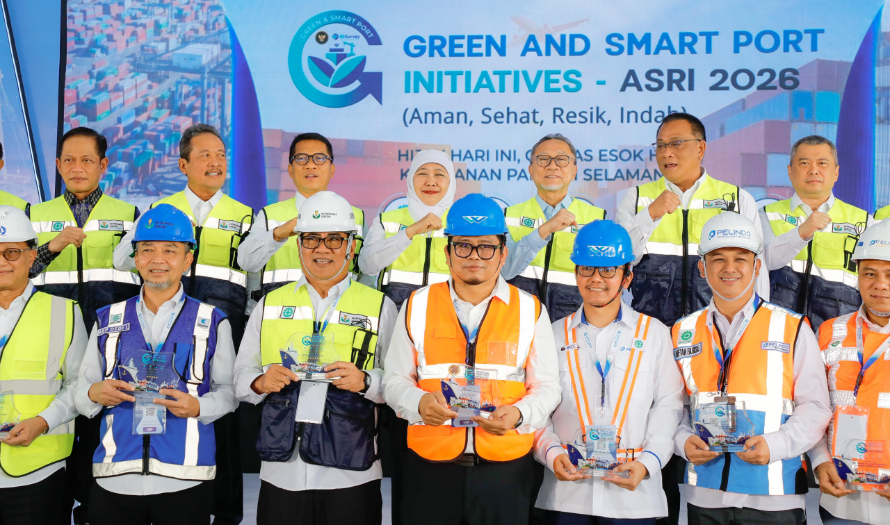 Khofifah Pastikan Jatim Siap Kembangkan Pelabuhan Hijau dan Cerdas untuk Perkuat Logistik Nasional
