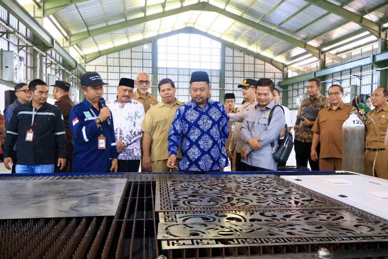 BKMS Perkuat Sentra IKM Logam Menganti Dukung Peralatan Produksi dan Kemitraan