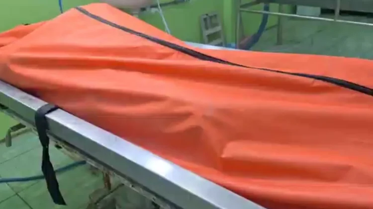 Innova Seruduk Trailer di Tol Ngawi-Solo, Satu Orang Tewas