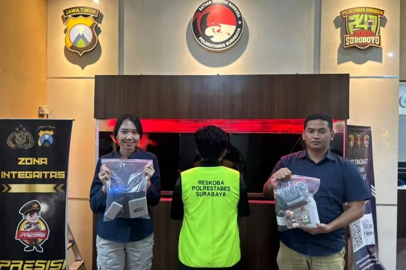 Polisi Ungkap Rumah Kos di Taman Sidoarjo Dijadikan Pabrik Tembakau Sintesis Narkoba