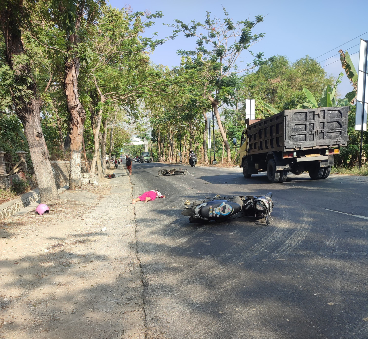 Nyalip Truk Berujung Maut, Pemotor Asal Tuban Tewas dalam Tabrakan Beruntun di Bojonegoro