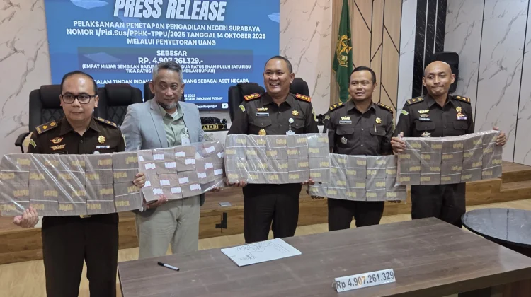Kejari Tanjung Perak Surabaya Setor Uang Judol Senilai Rp 4,9 Miliar ke Negara