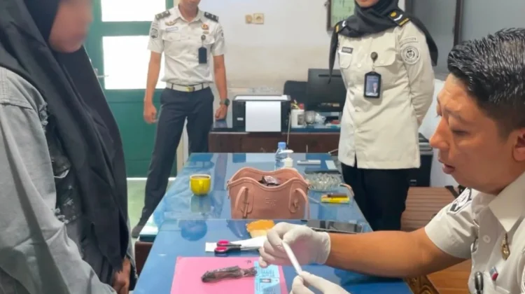 Lapas Banyuwangi Gagalkan Penyelundupan Sabu-sabu oleh Pengunjung Perempuan